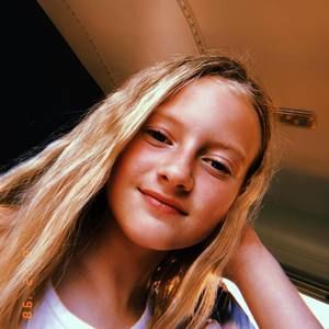 Meet your Posher, Bella